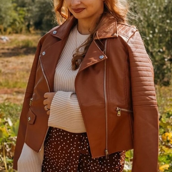 Quilted detail olive green vegan leather jacket zip arms coat - Picture 9 of 9